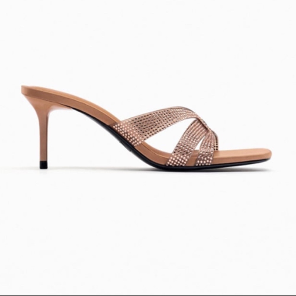 SPARKLY SANDALS